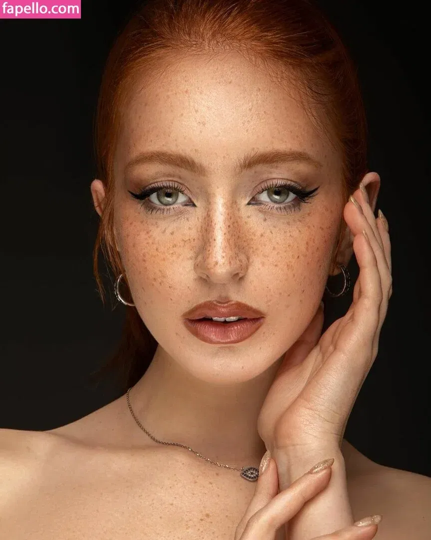 Caitlyn Jackson Onlyfans Photo Gallery 