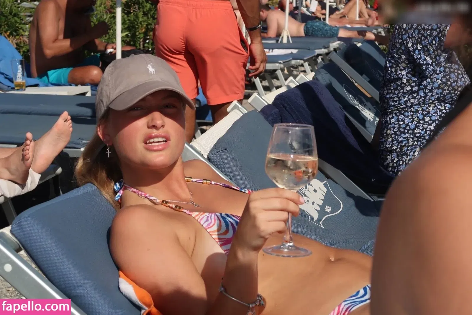 Zoe Kaeppele Onlyfans Photo Gallery 