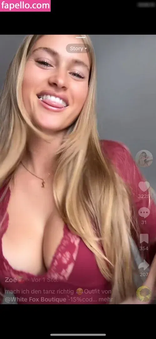 Zoe Kaeppele Onlyfans Photo Gallery 