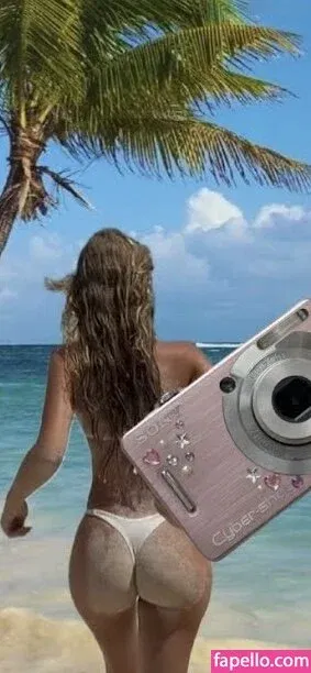 Zoe Kaeppele Onlyfans Photo Gallery 