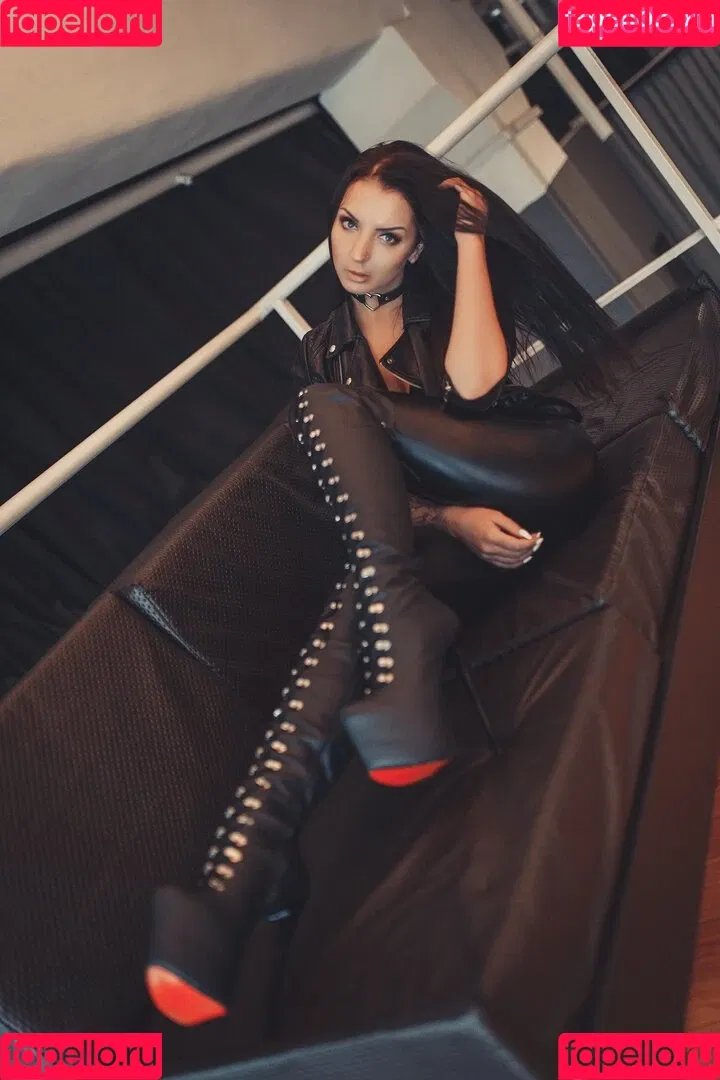 Anastasia Firebird Onlyfans Photo Gallery 
