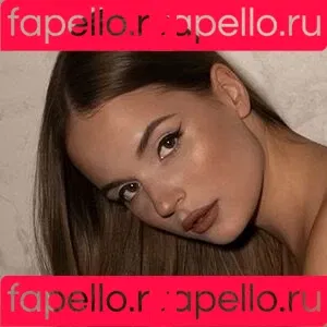 Sasha Spilberg Onlyfans Photo Gallery 