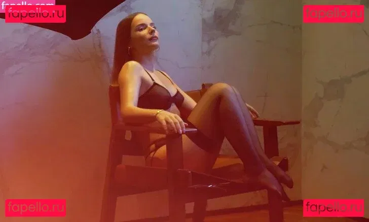 Sasha Spilberg Onlyfans Photo Gallery 