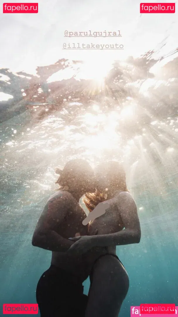 Sasha Spilberg Onlyfans Photo Gallery 