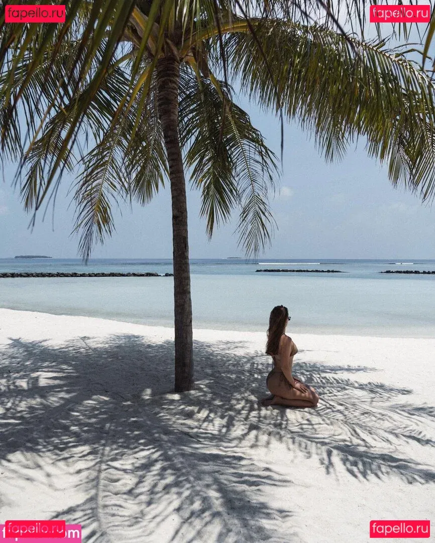 Sasha Spilberg Onlyfans Photo Gallery 