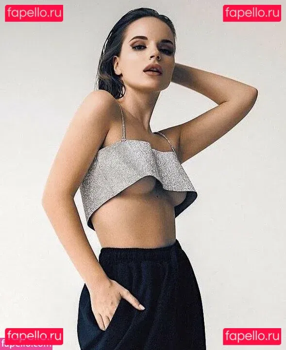 Sasha Spilberg Onlyfans Photo Gallery 