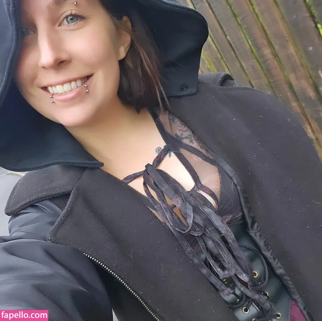 Aleena Laced Onlyfans Photo Gallery 