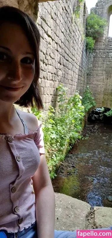 Aleena Laced Onlyfans Photo Gallery 