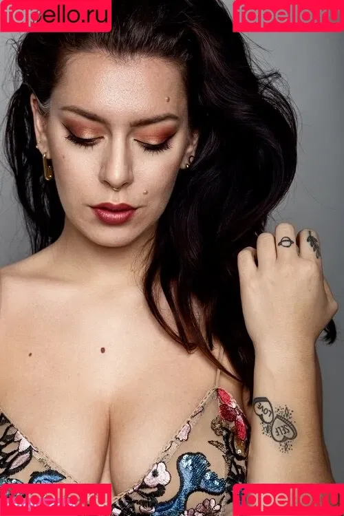 Joanna Sapphire Onlyfans Photo Gallery 