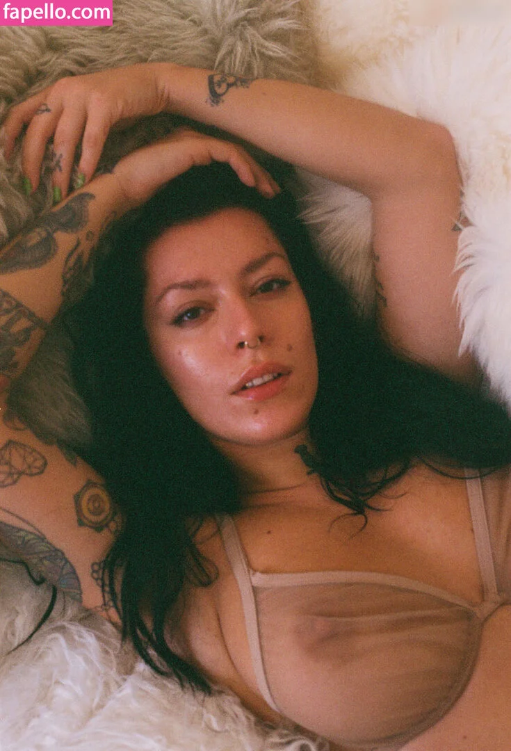 Joanna Sapphire Onlyfans Photo Gallery 