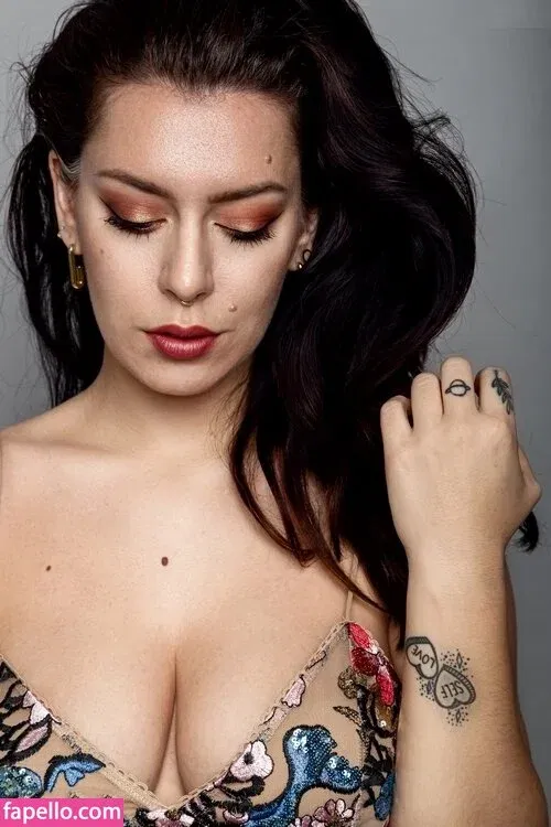 Joanna Sapphire Onlyfans Photo Gallery 