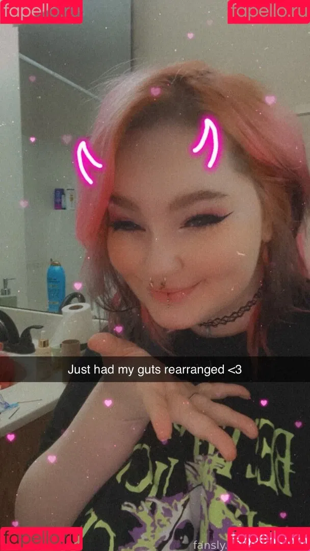 SoftGutzz Onlyfans Photo Gallery 