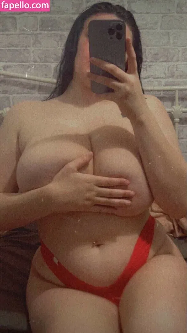 Chloe Whitham Onlyfans Photo Gallery 