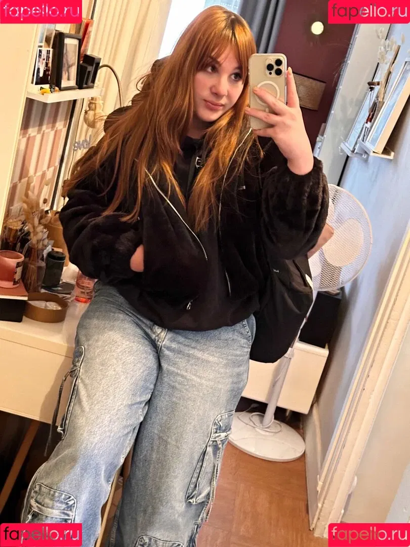 June Fembug Onlyfans Photo Gallery 