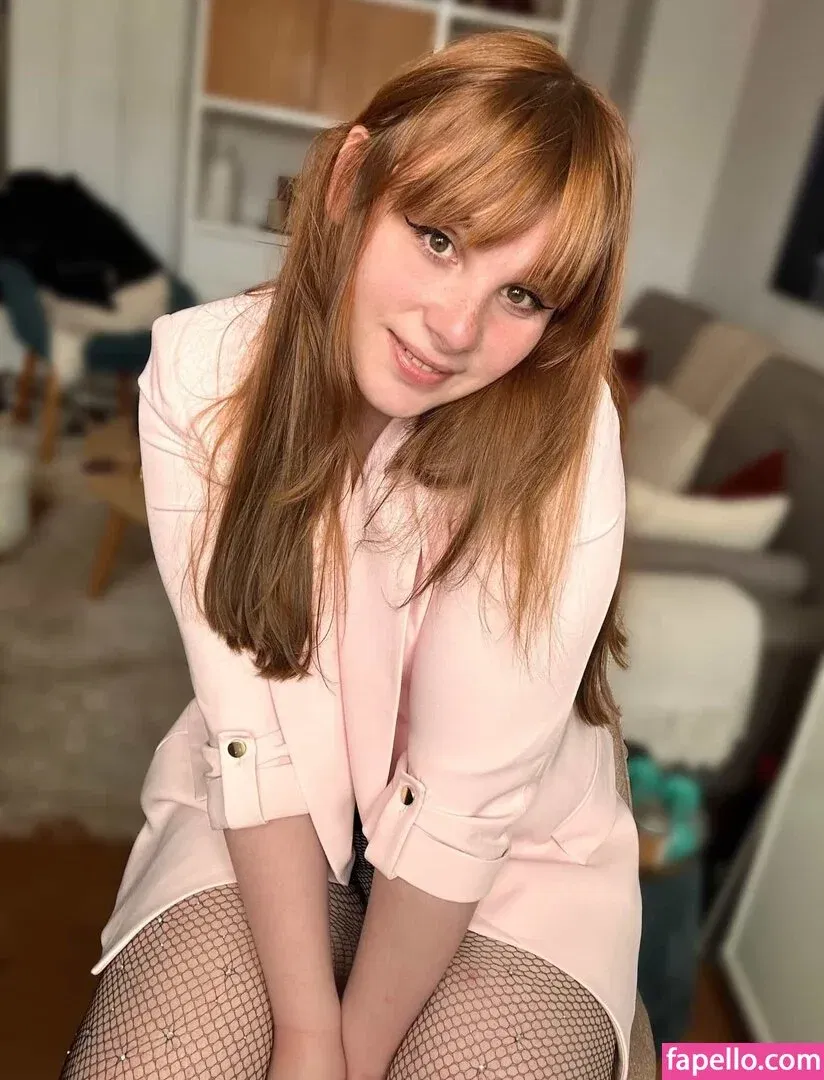 June Fembug Onlyfans Photo Gallery 