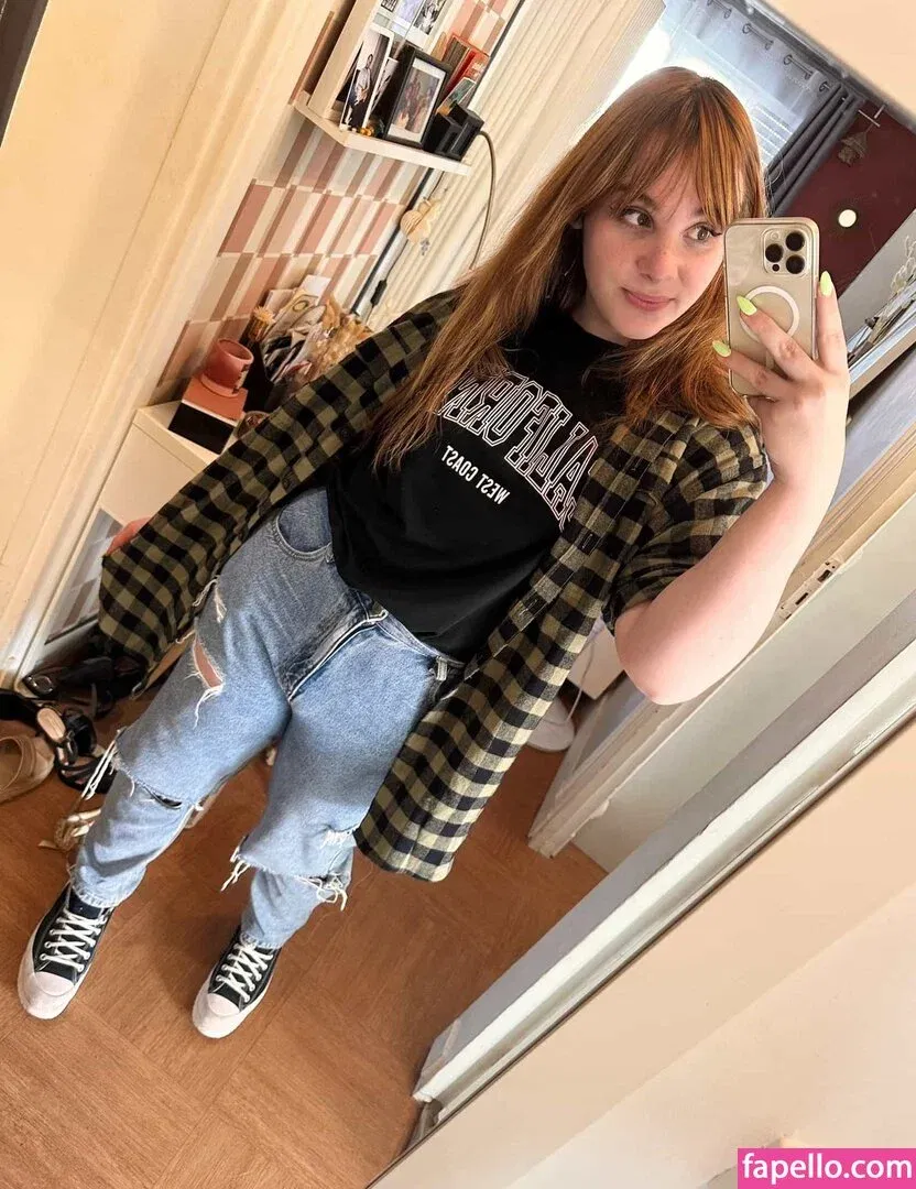 June Fembug Onlyfans Photo Gallery 