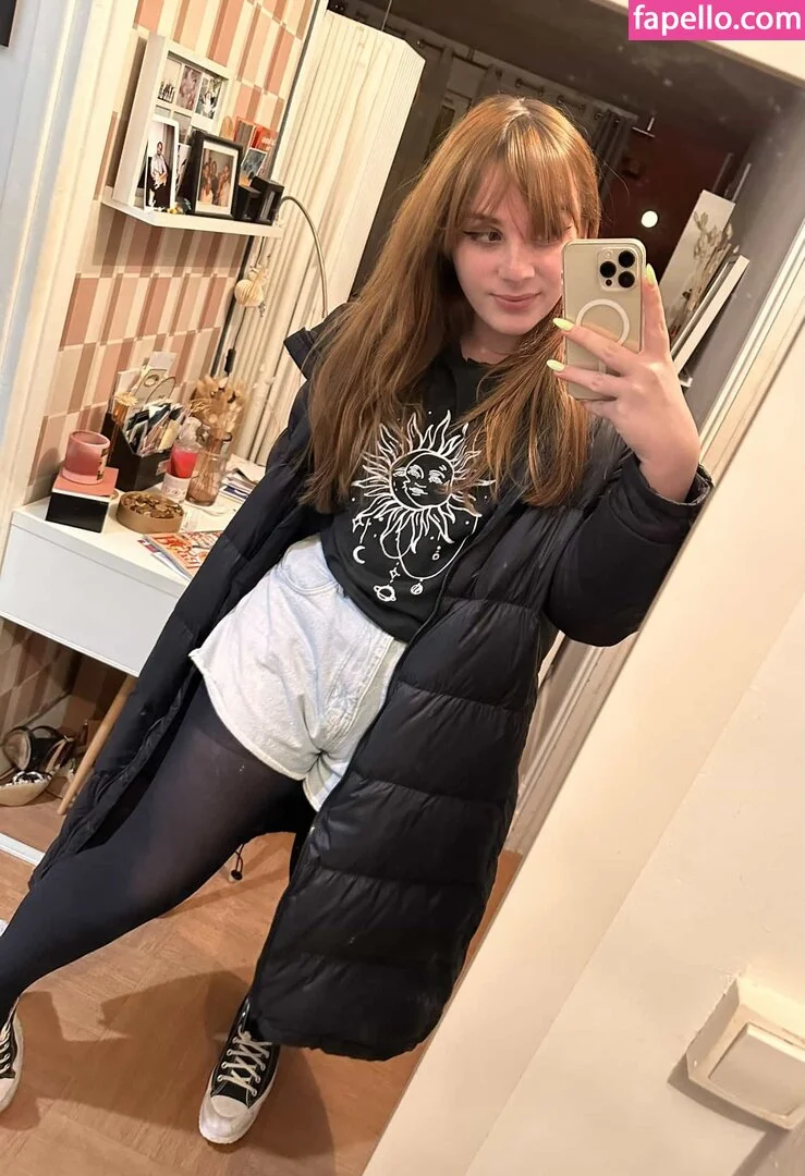 June Fembug Onlyfans Photo Gallery 