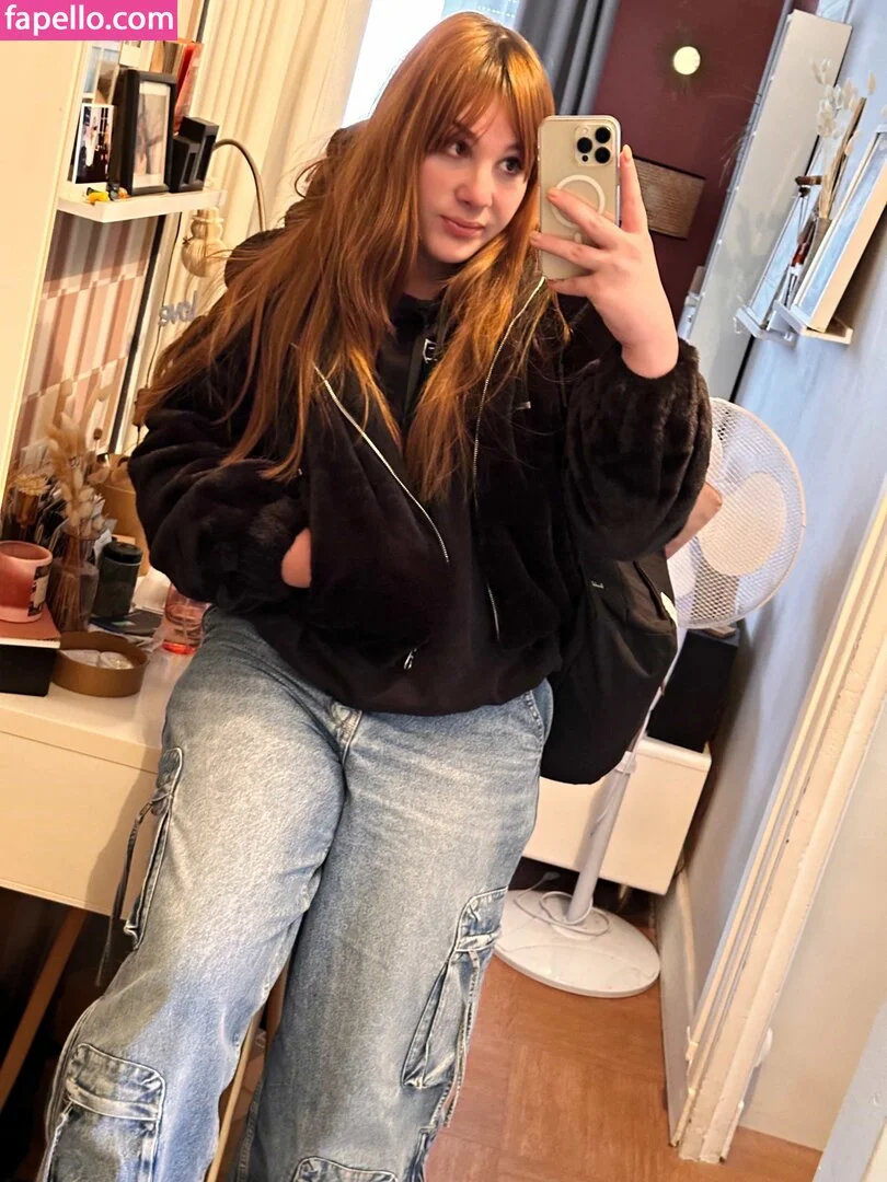 June Fembug Onlyfans Photo Gallery 