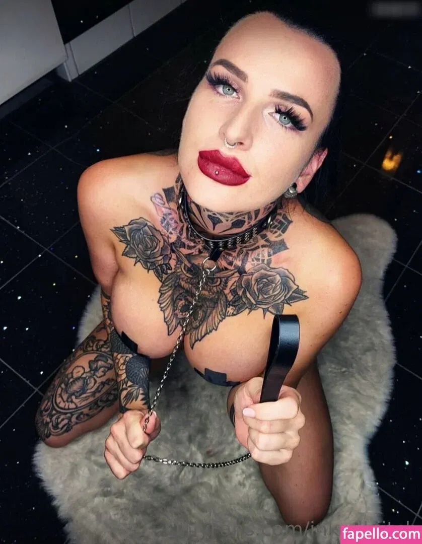 inkedbiitch Onlyfans Photo Gallery 