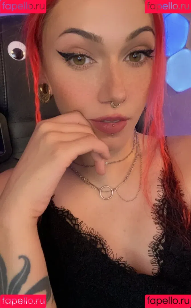 LiaxRose Onlyfans Photo Gallery 