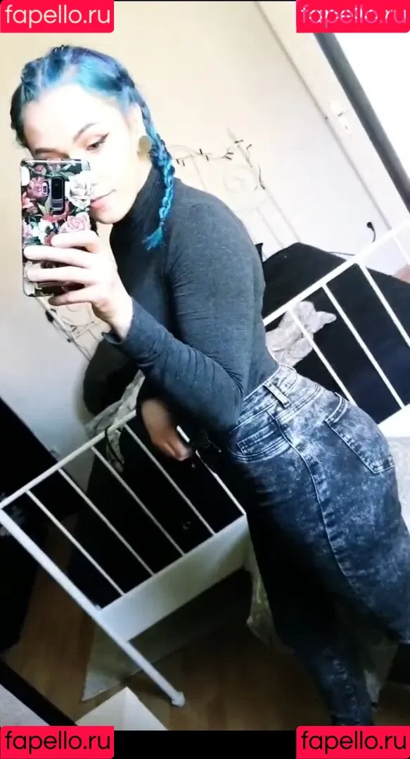 LiaxRose Onlyfans Photo Gallery 