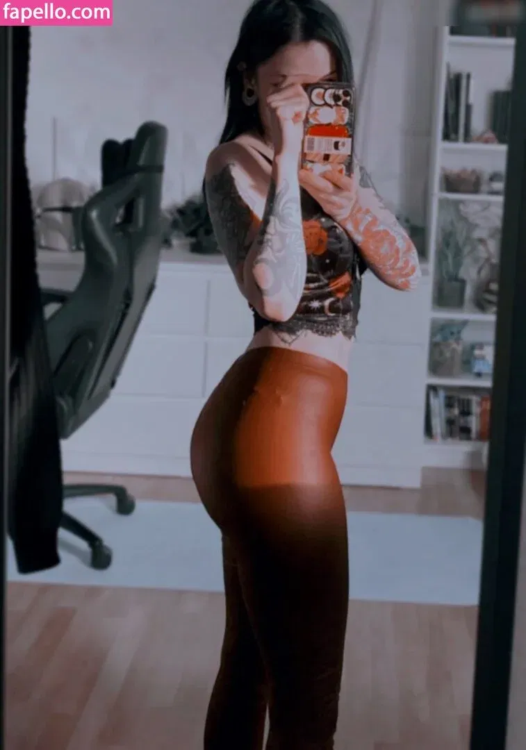 LiaxRose Onlyfans Photo Gallery 