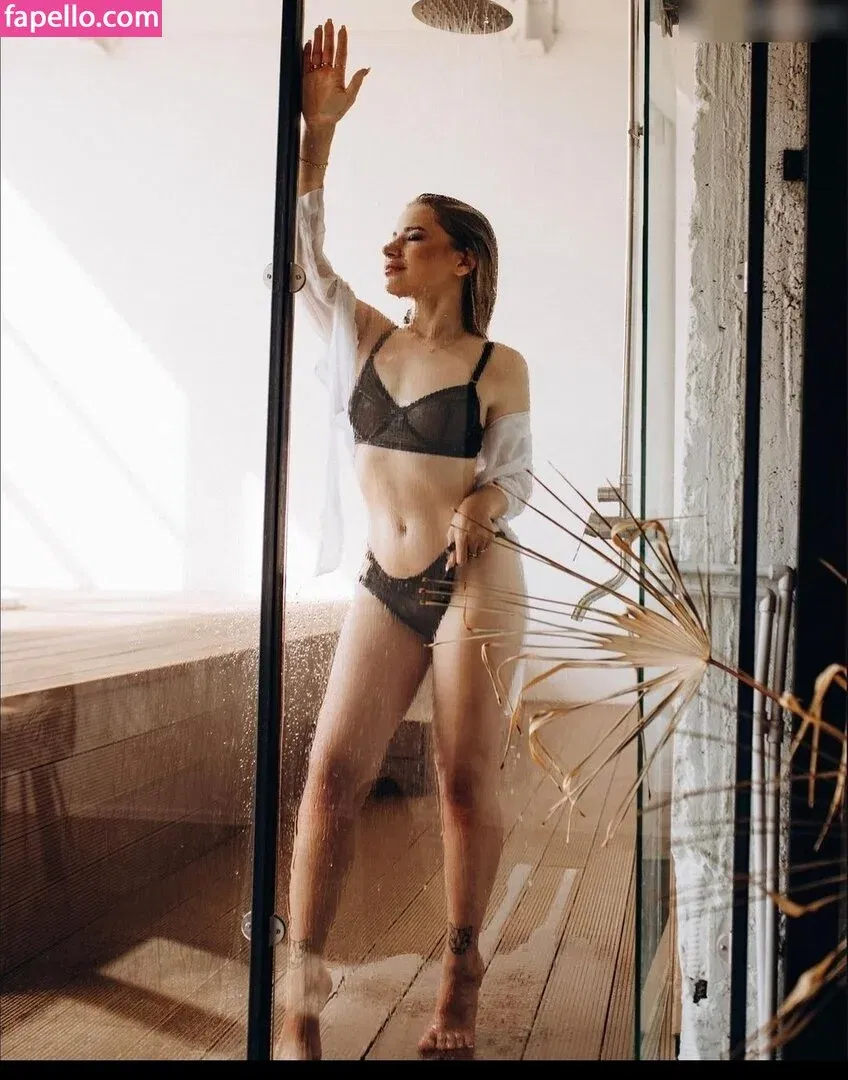 Elen Black Onlyfans Photo Gallery 