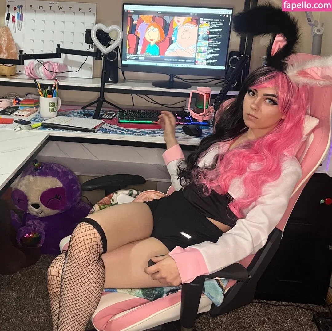 aimi_feti Onlyfans Photo Gallery 