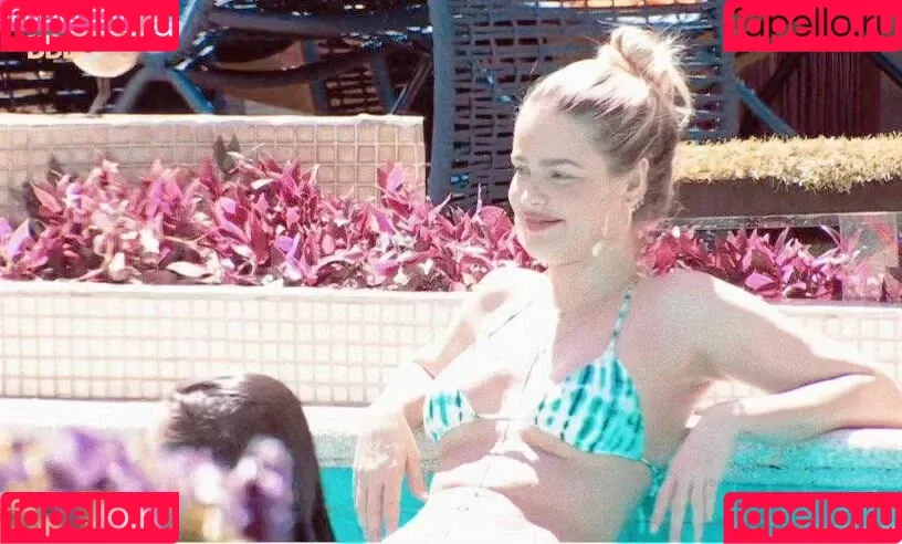 Yasmin Brunet Onlyfans Photo Gallery 