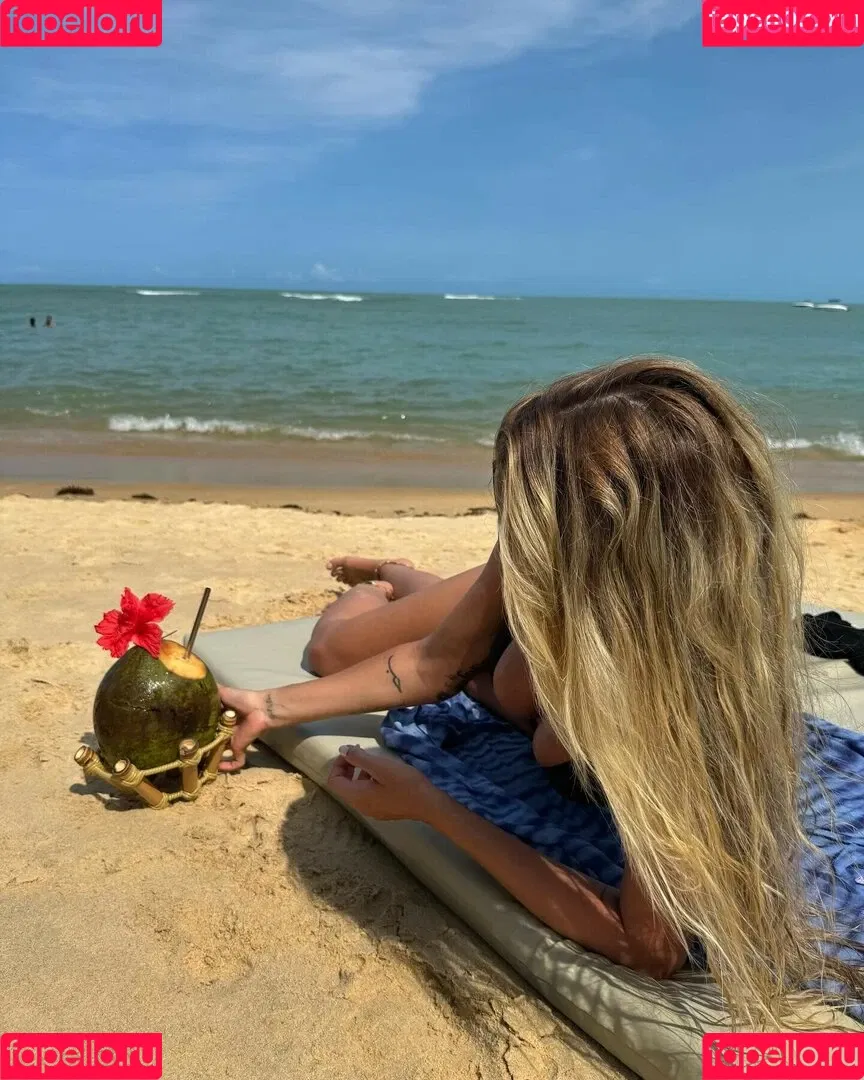Yasmin Brunet Onlyfans Photo Gallery 