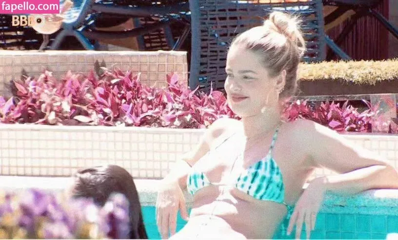 Yasmin Brunet Onlyfans Photo Gallery 