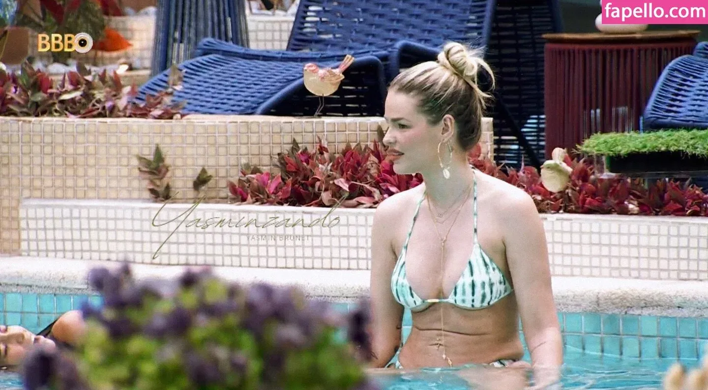 Yasmin Brunet Onlyfans Photo Gallery 