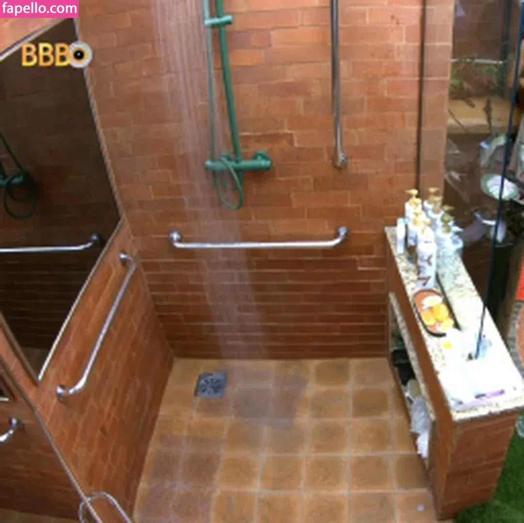 Yasmin Brunet Onlyfans Photo Gallery 