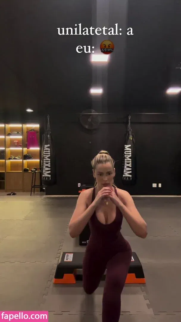 Yasmin Brunet Onlyfans Photo Gallery 