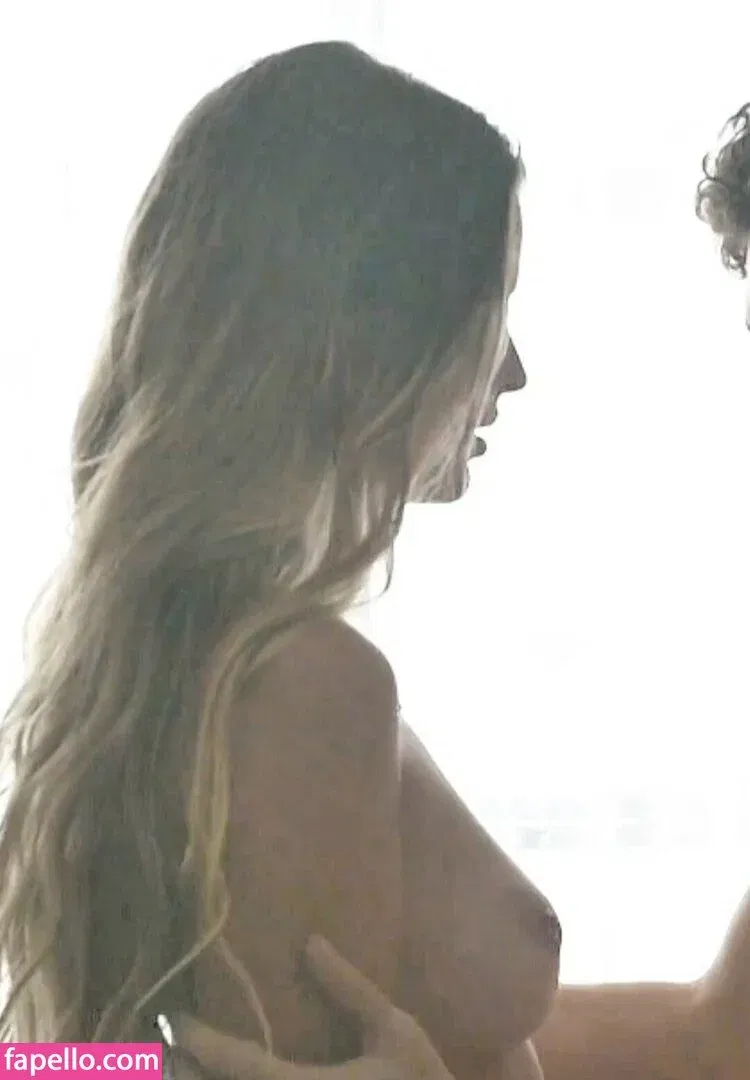 Yasmin Brunet Onlyfans Photo Gallery 