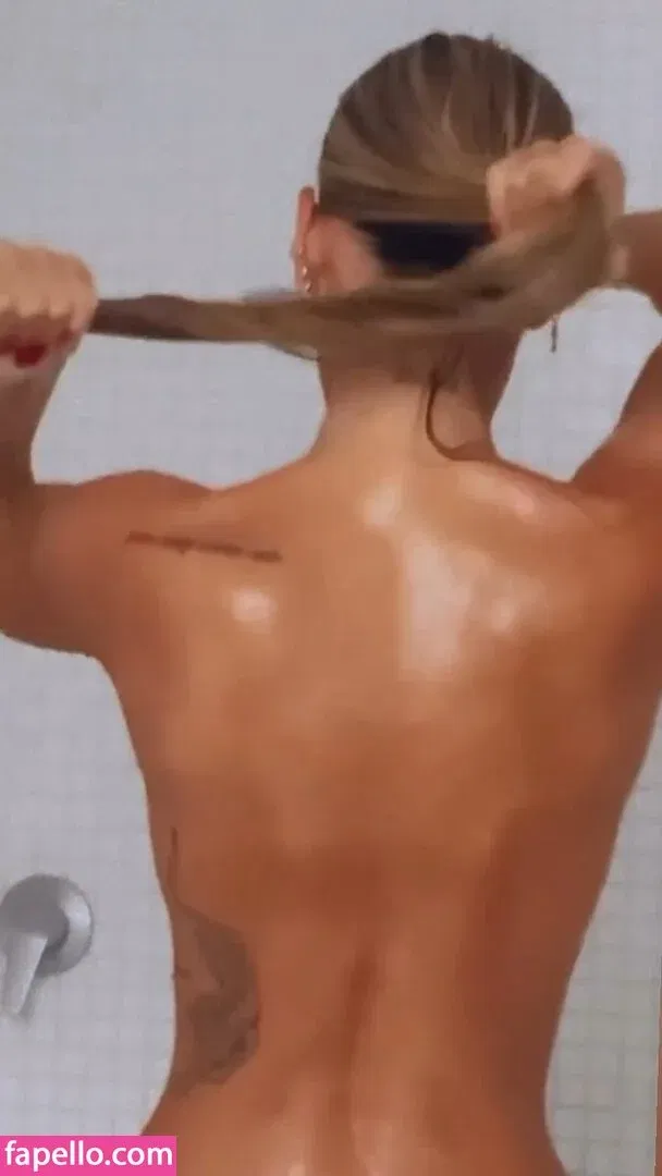 Yasmin Brunet Onlyfans Photo Gallery 