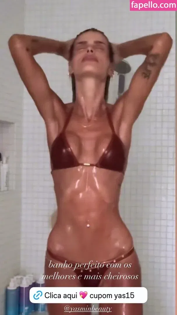 Yasmin Brunet Onlyfans Photo Gallery 