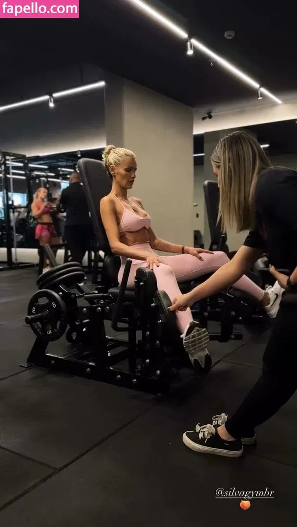 Yasmin Brunet Onlyfans Photo Gallery 