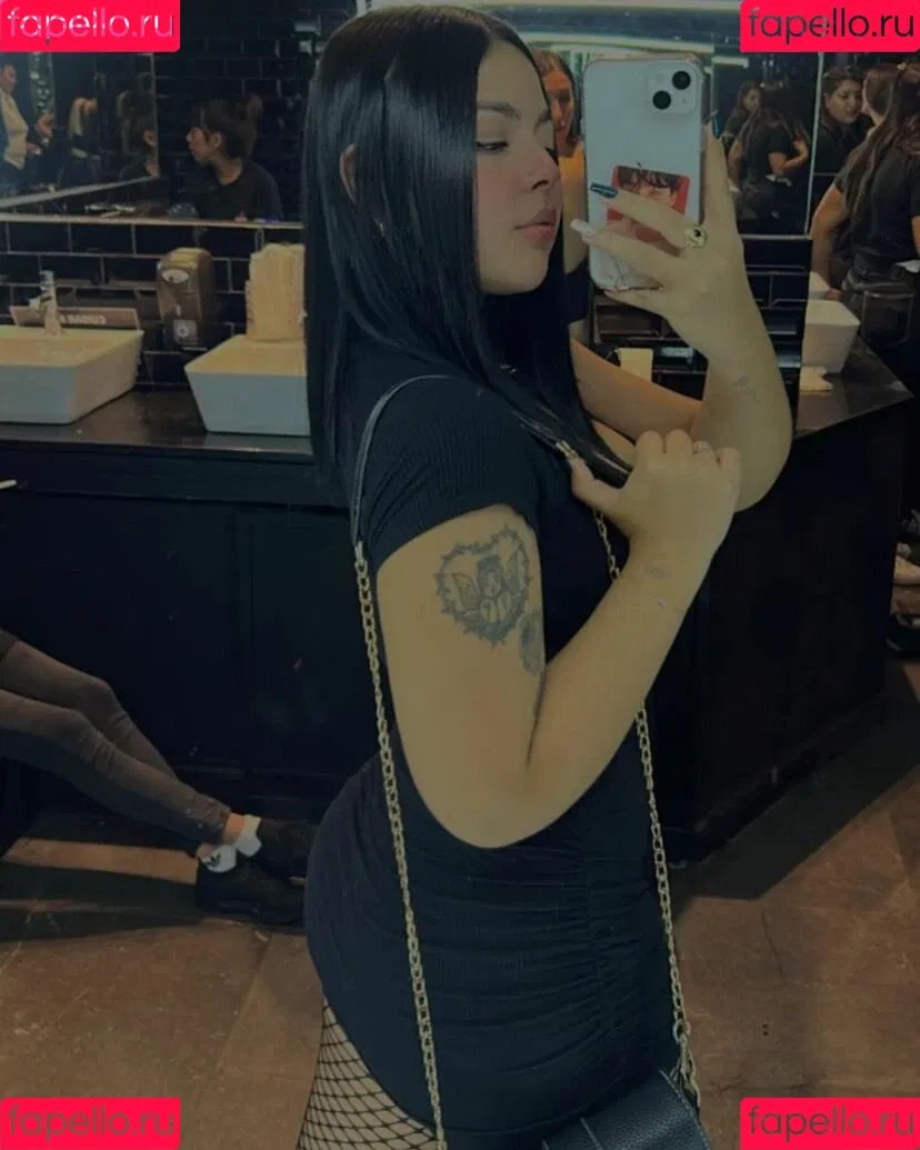Loveratho Onlyfans Photo Gallery 