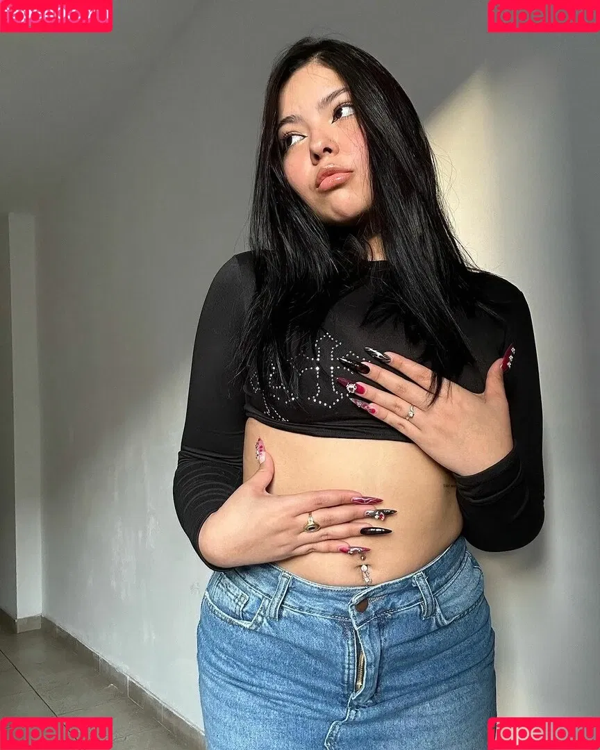 Loveratho Onlyfans Photo Gallery 