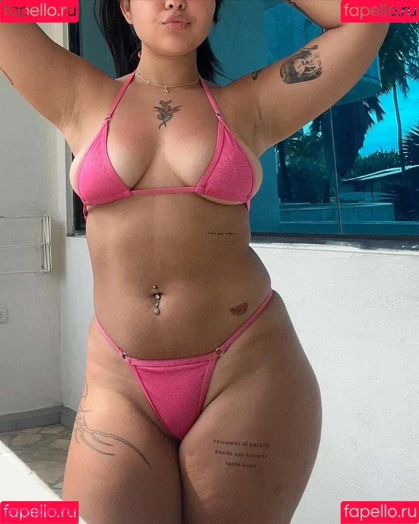 Loveratho Onlyfans Photo Gallery 