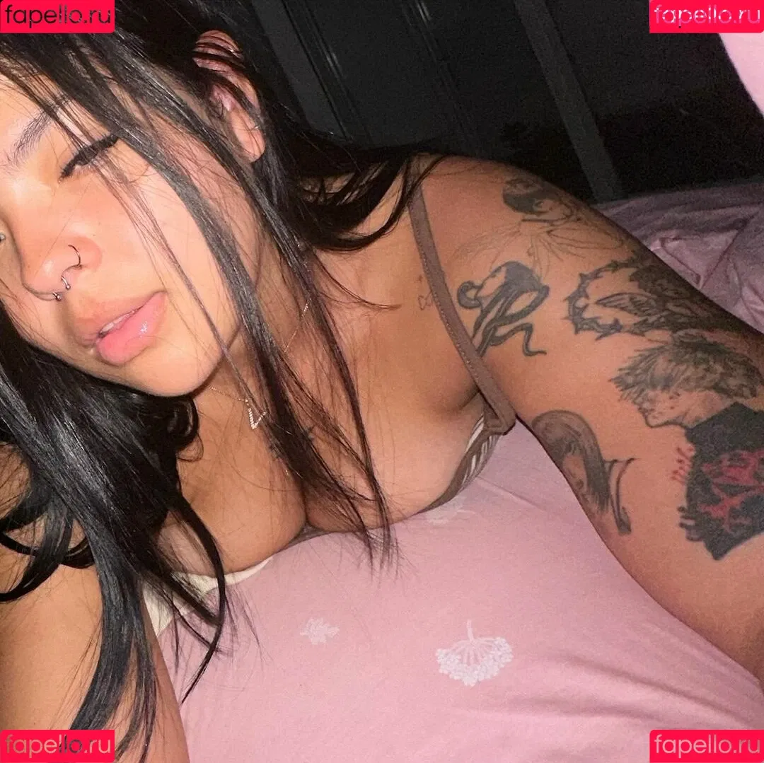 Loveratho Onlyfans Photo Gallery 