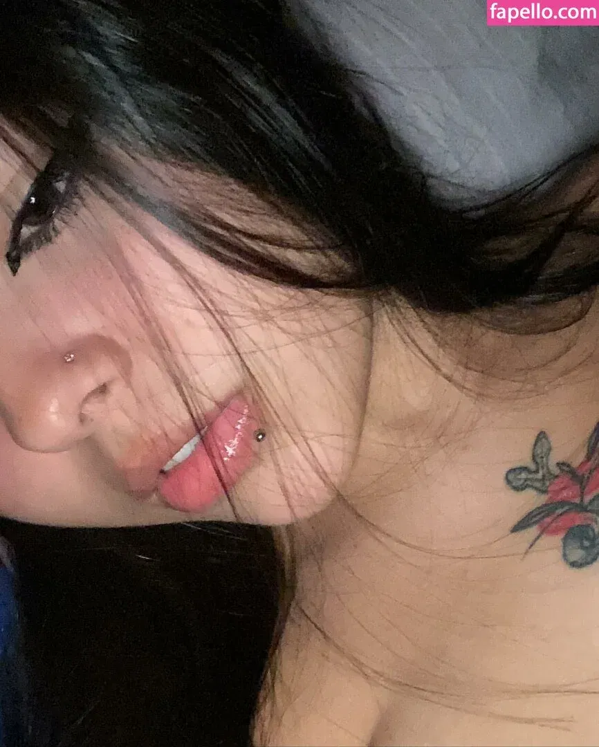 Loveratho Onlyfans Photo Gallery 