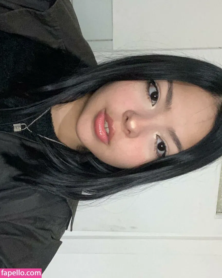 Loveratho Onlyfans Photo Gallery 