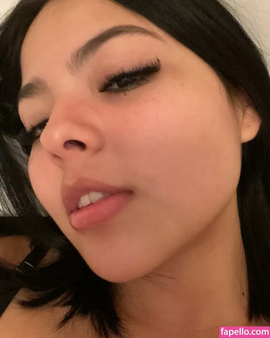 Loveratho Onlyfans Photo Gallery 