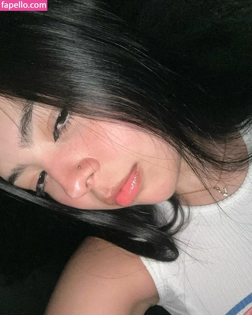 Loveratho Onlyfans Photo Gallery 