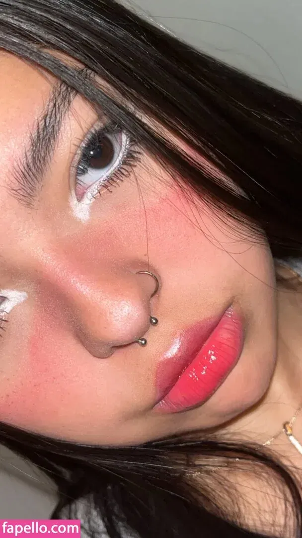 Loveratho Onlyfans Photo Gallery 