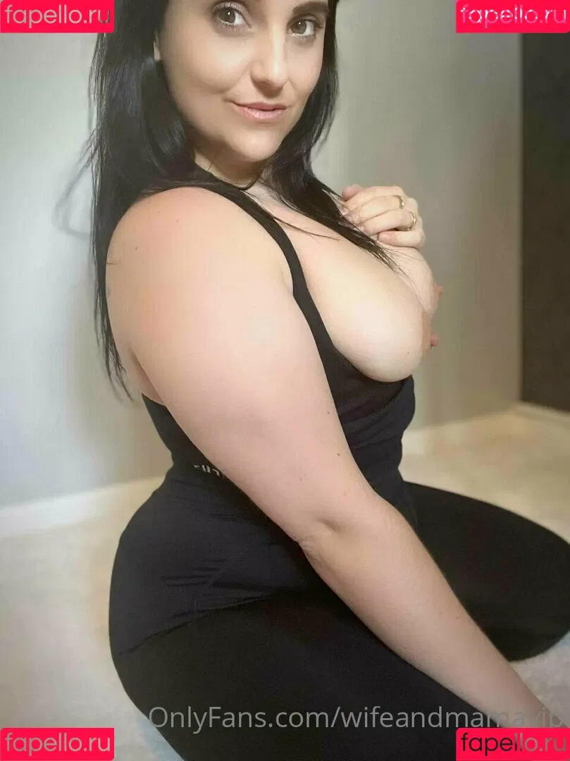 wifeandmamavip Onlyfans Photo Gallery 