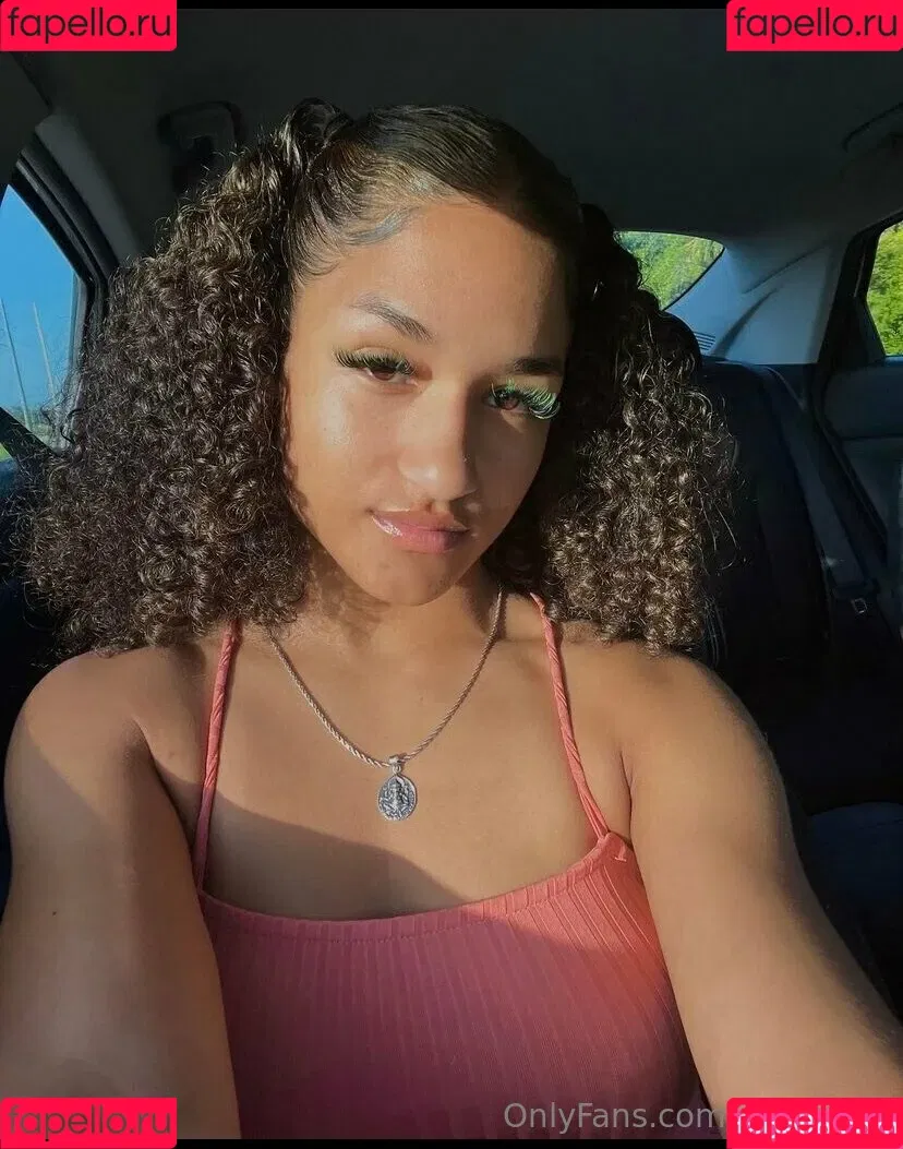 extraroxy Onlyfans Photo Gallery 