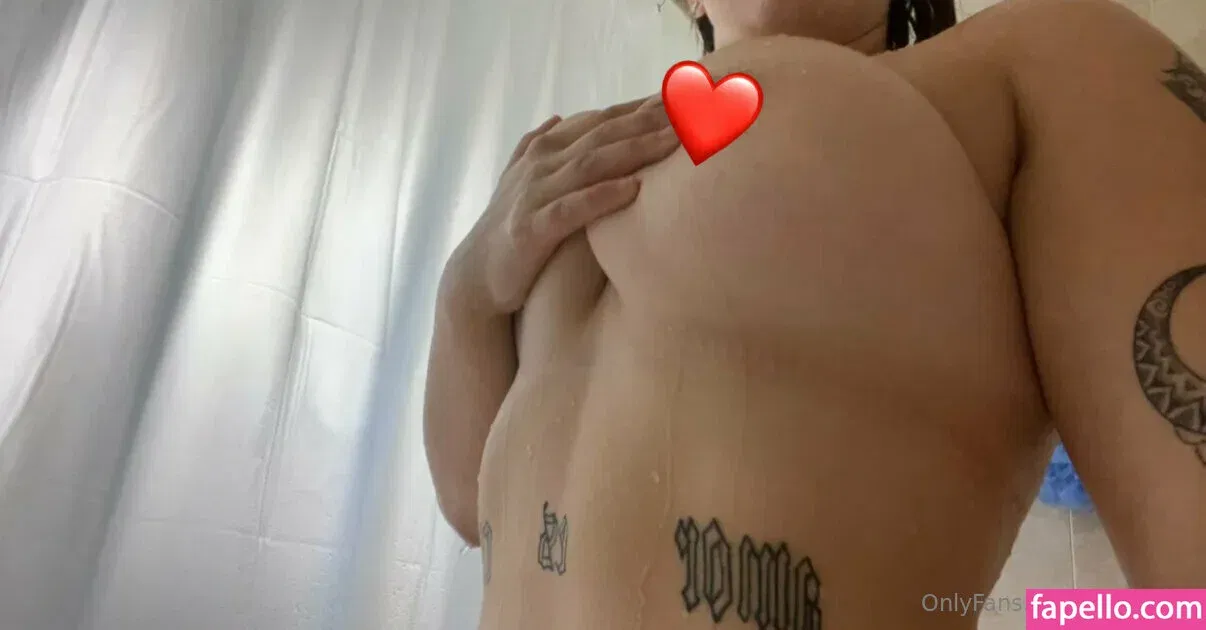 extraroxy Onlyfans Photo Gallery 